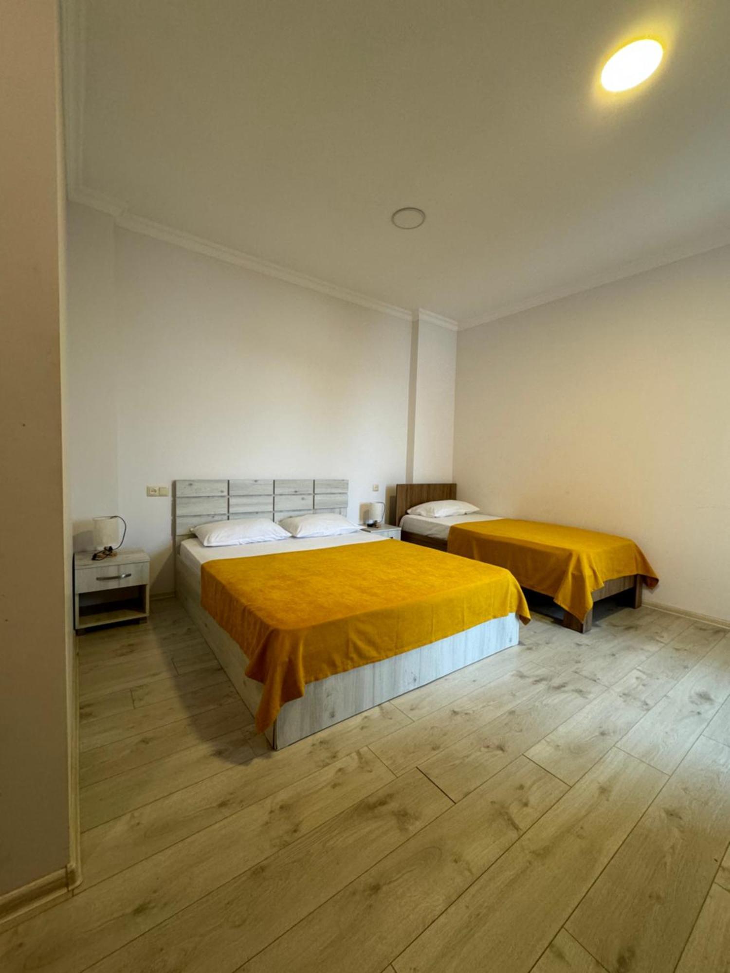 Apartamento Colibri Batumi Exterior foto
