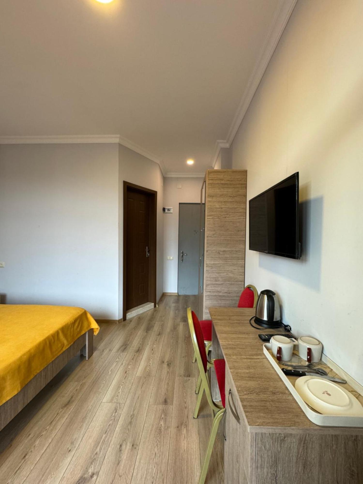 Apartamento Colibri Batumi Exterior foto