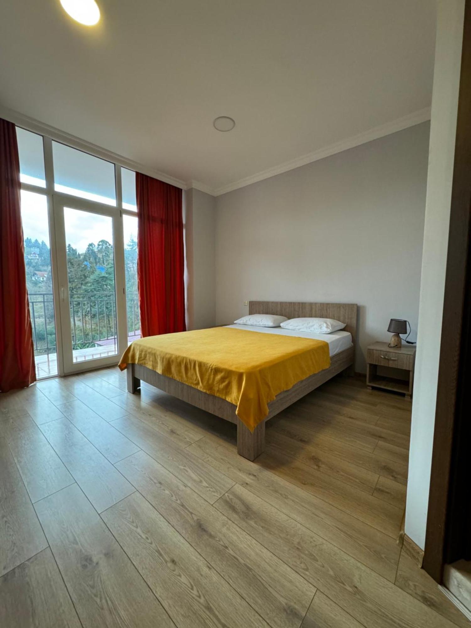 Apartamento Colibri Batumi Exterior foto