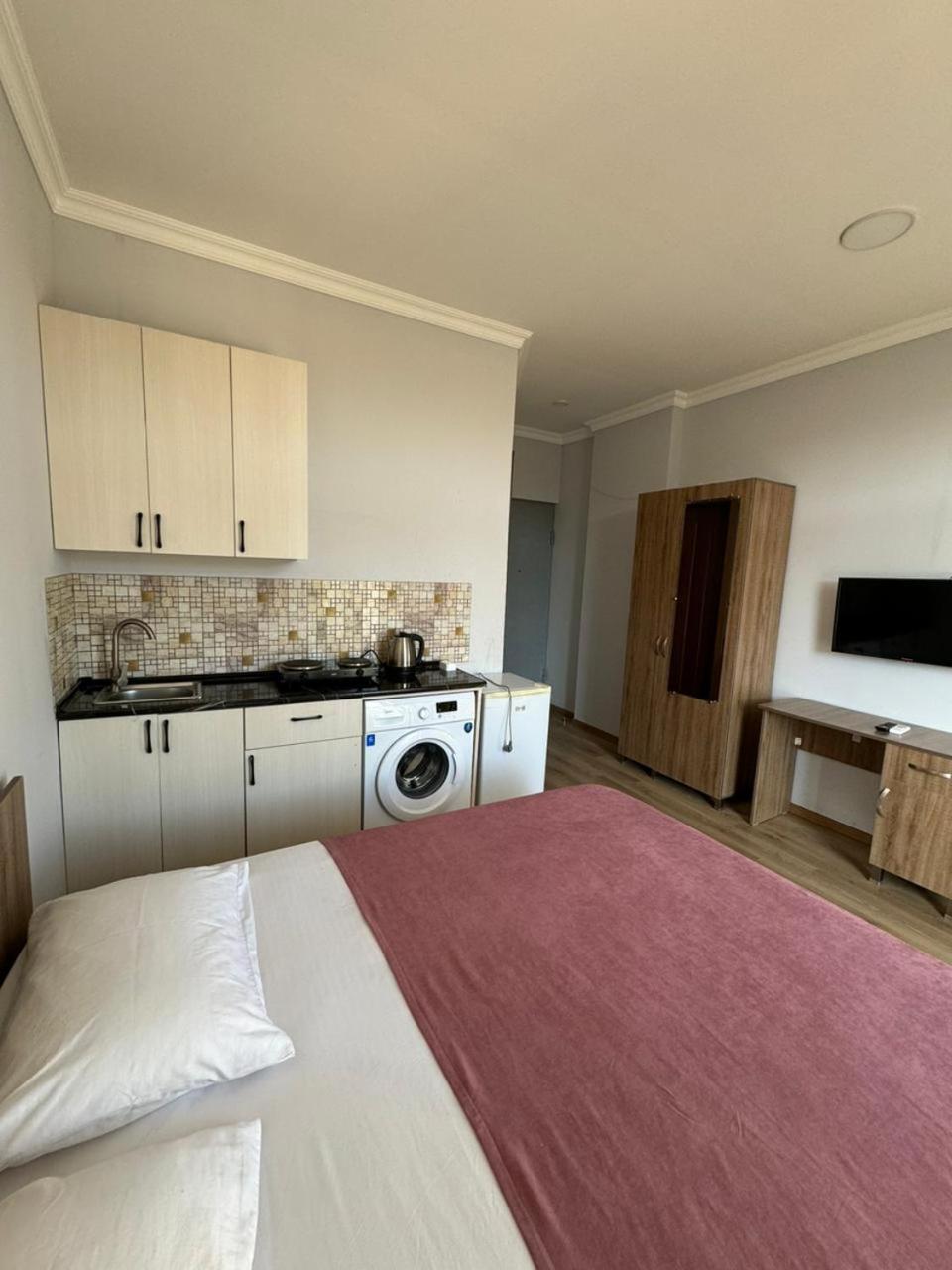 Apartamento Colibri Batumi Exterior foto