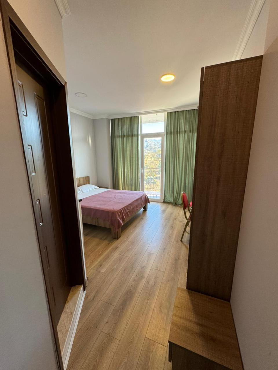 Apartamento Colibri Batumi Exterior foto