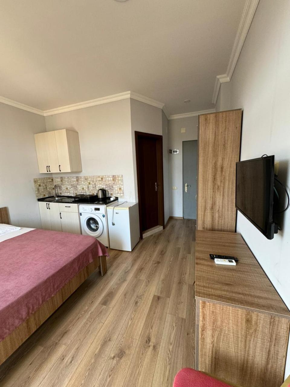 Apartamento Colibri Batumi Exterior foto